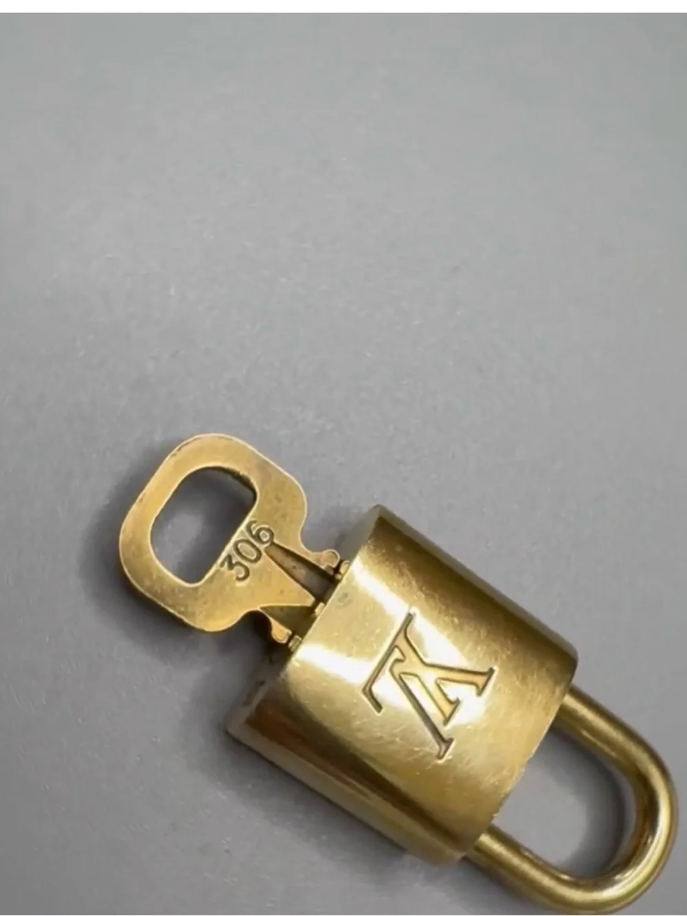 Louis Vuitton Lock & Key #306